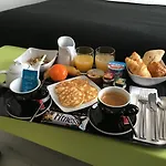 Contact Le Provence 3*