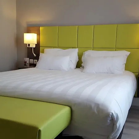 Contact Le Provence Hotel Agen