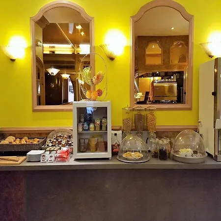 Contact Le Provence 3*