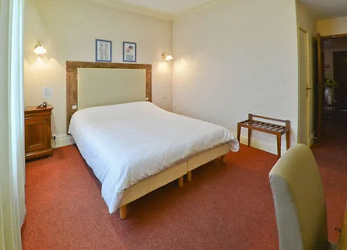 Hotel Contact Le Provence 3*