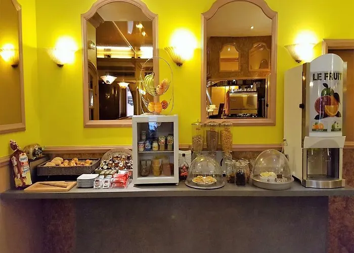 Contact Le Provence 3*